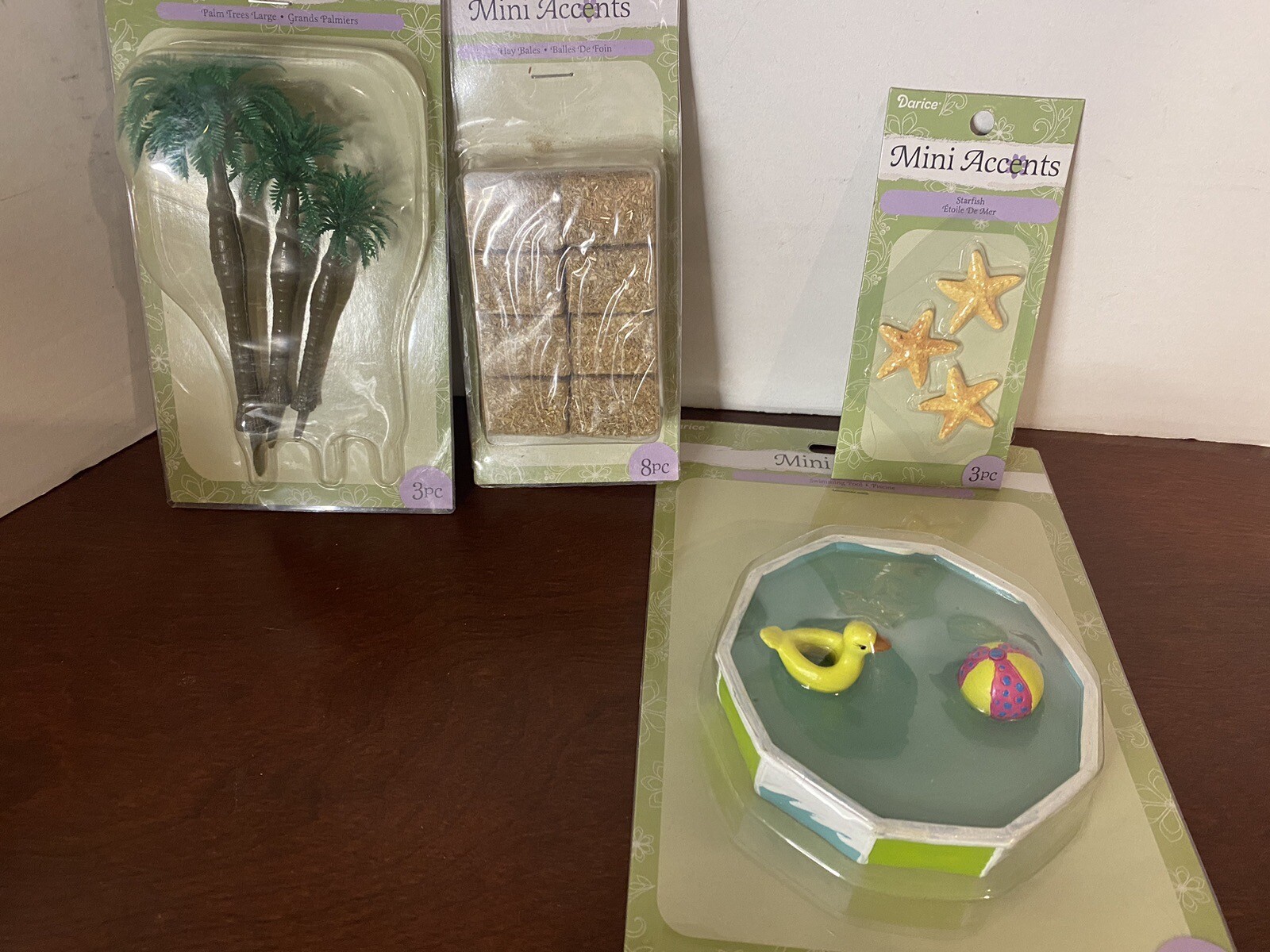 Darice Mini Accents (Lot of 4) Swimming Pool, Starfish, Palm Trees, Hay Bales
