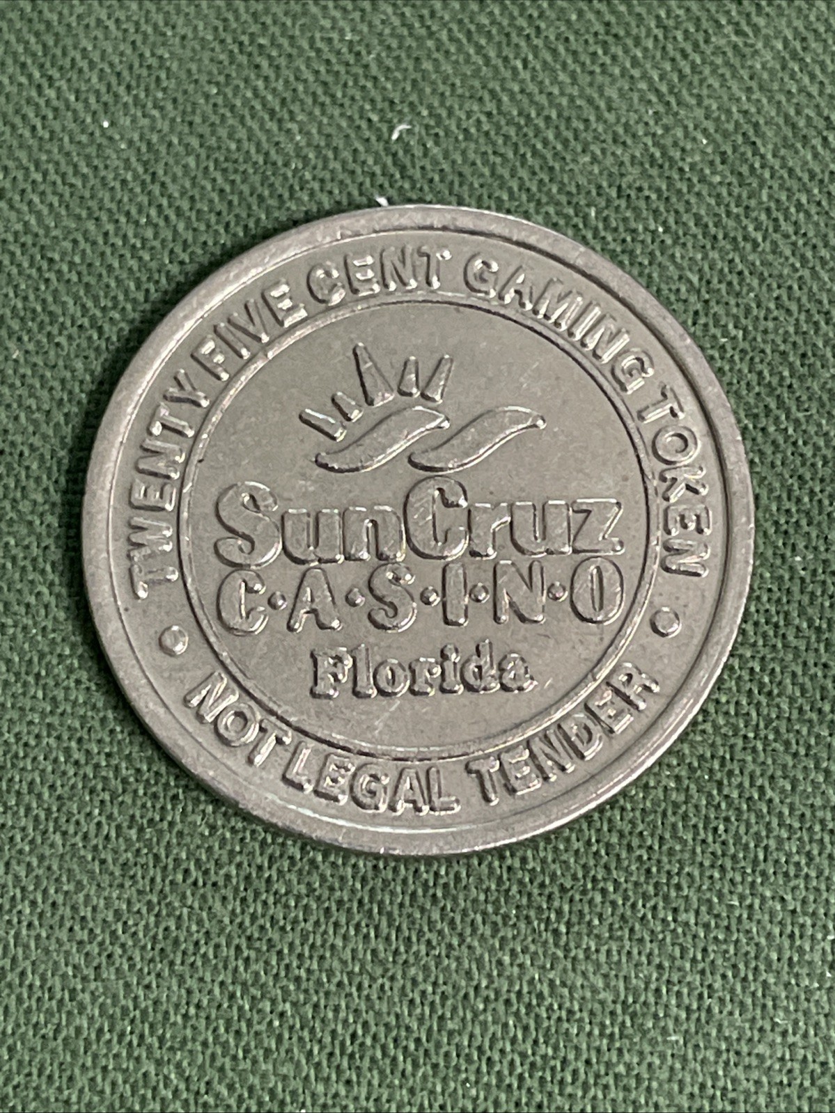 Obsolete SunCruz Casino Florida Cruise 25¢ Slot Game Token Coin