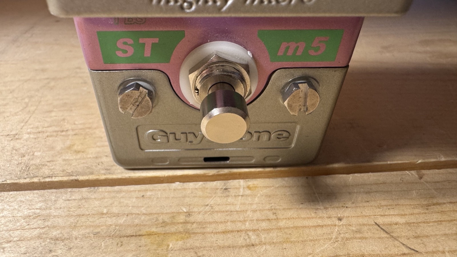 GuyaTonE ST-M5 Vintage Compressor