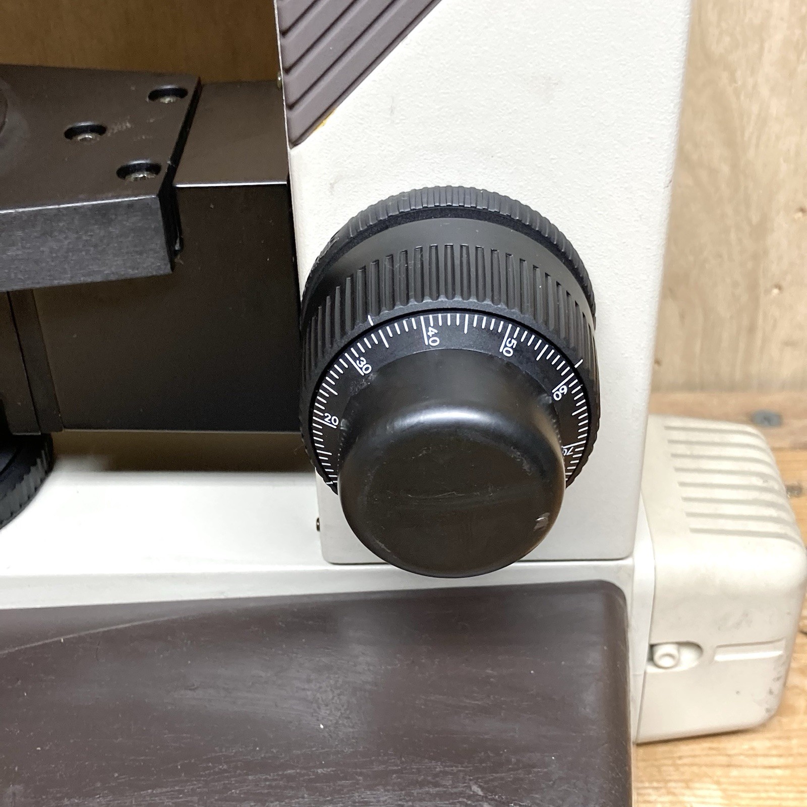 Nikon Labophot 2 Binocular Microscope W/ 3 Objectives - READ DESCRIPTION