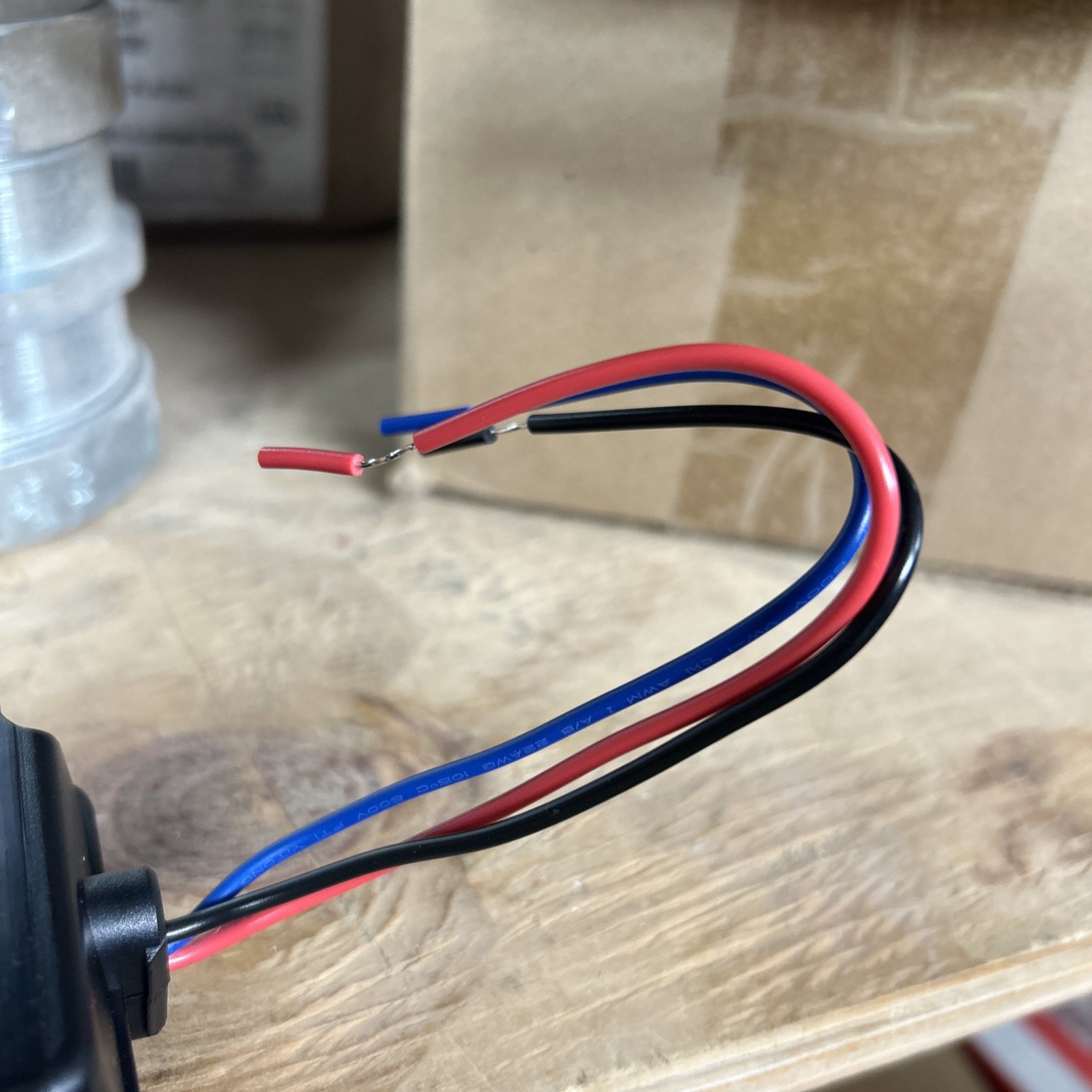 Hubbell UVPP-U Universal Voltage Power Pack