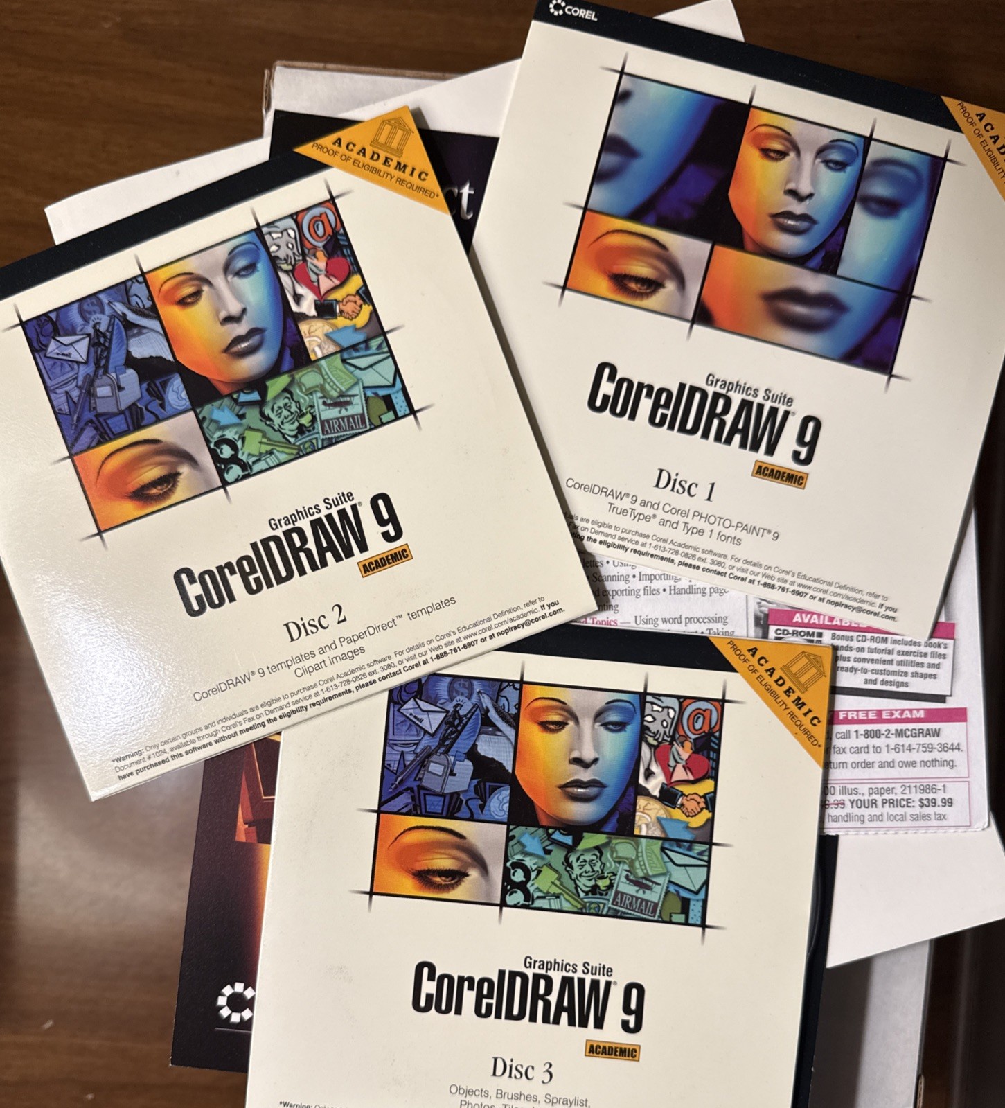 CorelDRAW 9 Graphics Suite Academic Edition COMPLETE 3 CD Box Photo-Paint 9