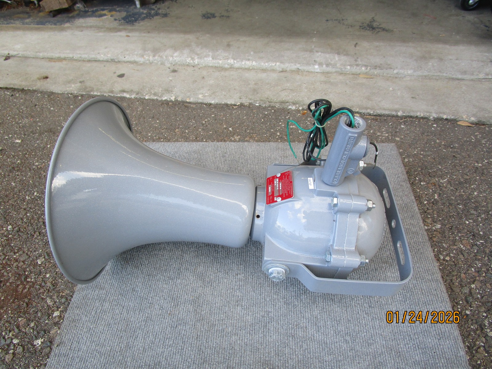 Edwards Duotronic Explosion Proof Horn 24 VDC Model 5522M-AQ