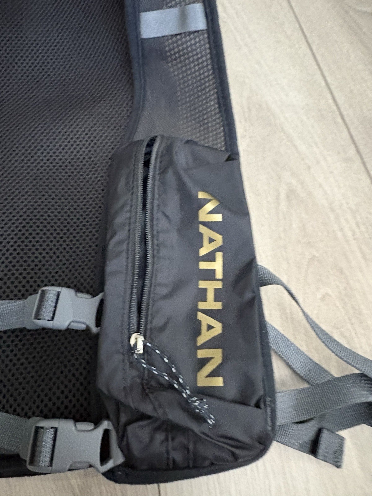 Nathan Quickstart 4L Hydration Vest Water Pack Unisex Running (No Bladder)