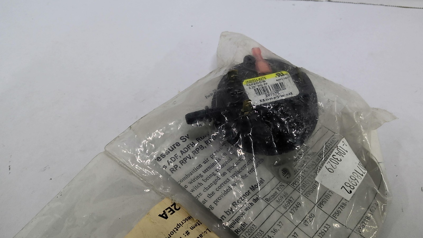 Reznor 193806 Pressure Switch Kit