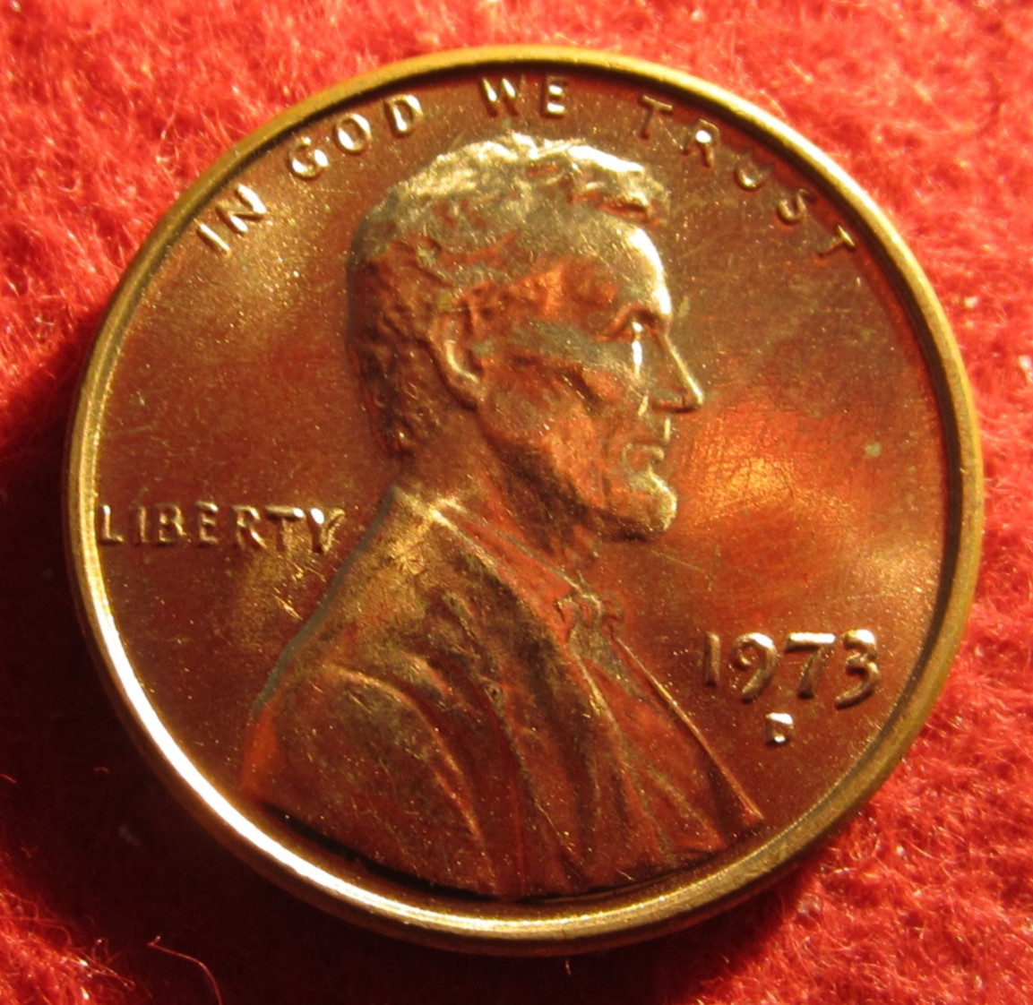 1973 D Lincoln Memorial Cent/Penny - Uncirculated - Red - Actual Coin C1295