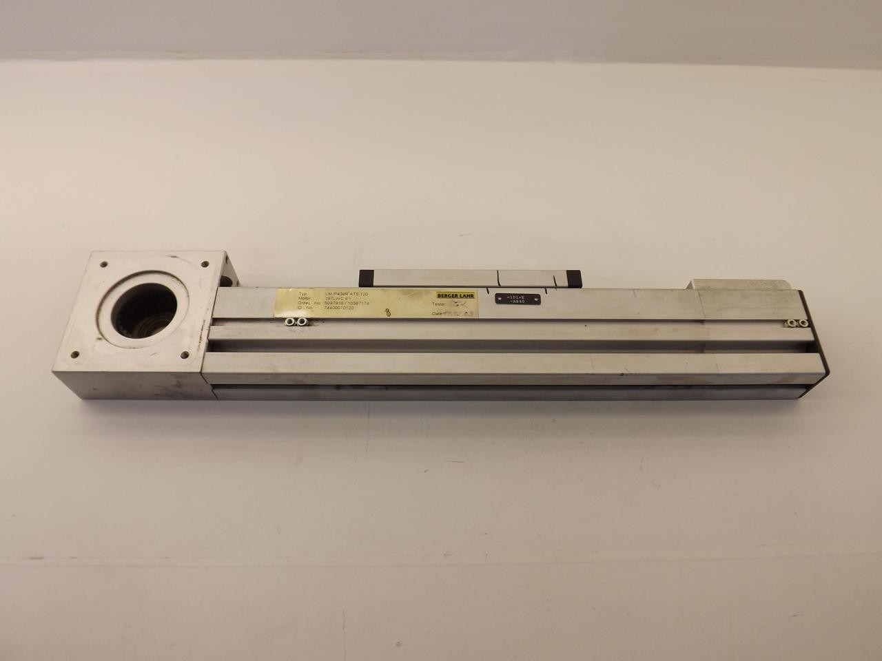 BERGER LAHR LM-P404R AT5 120 397LWC E1 PORTAL AXIS LINEAR MOTION T39035