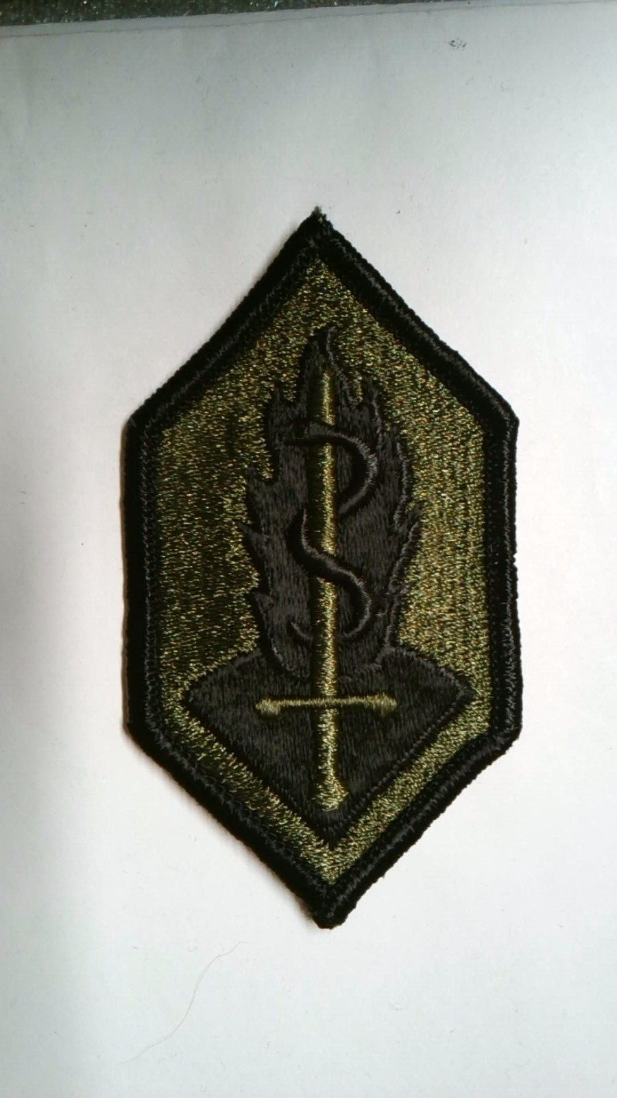 US MILITARY INSIGNIA PATCH SUBDUED US ARMY MEDICAL RESEARCH & DEVELOPMENT COMMAN