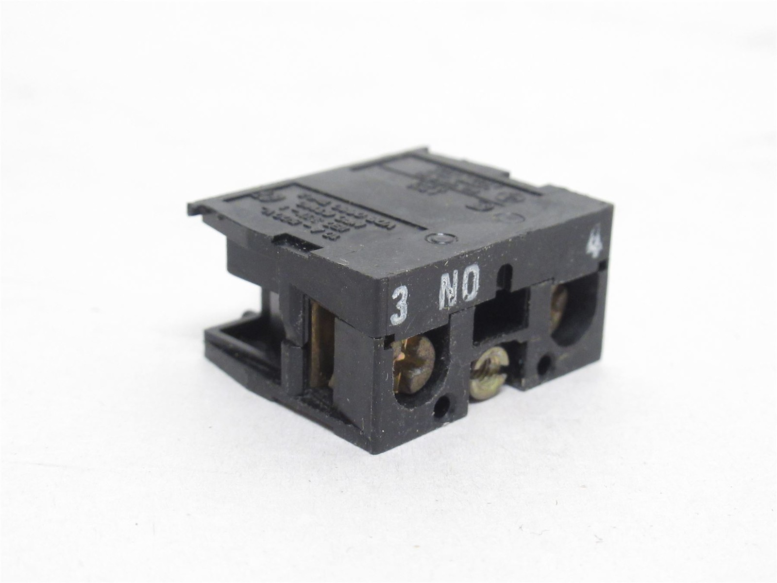 242620 Old-Stock; Telemecanique ZB2-BE101 Aux Contact Block; 10A; 400V; 1-NC