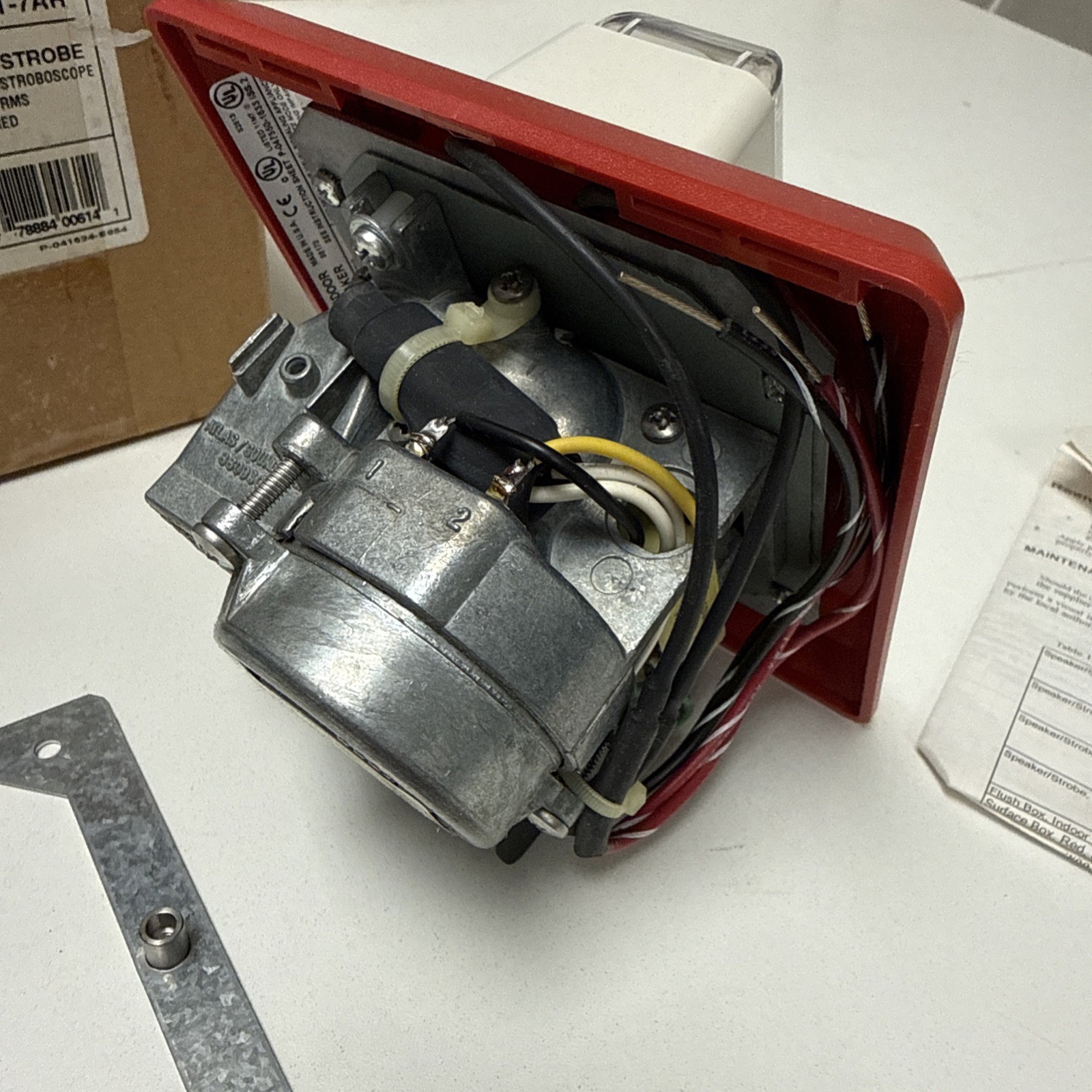 MIRTONE EDWARDS INT-7AR RED Speaker Strobe 70v RMS VERY HEAVY DUTY