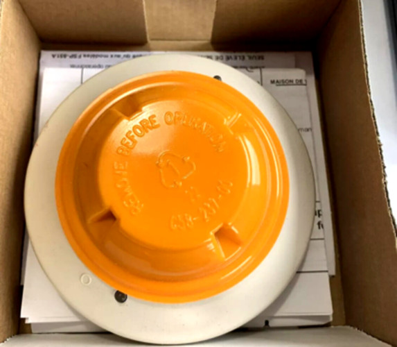 NOTIFIER BY HONEYWELL FSP-851A PHOTOELECTRIC SMOKE DETECTOR