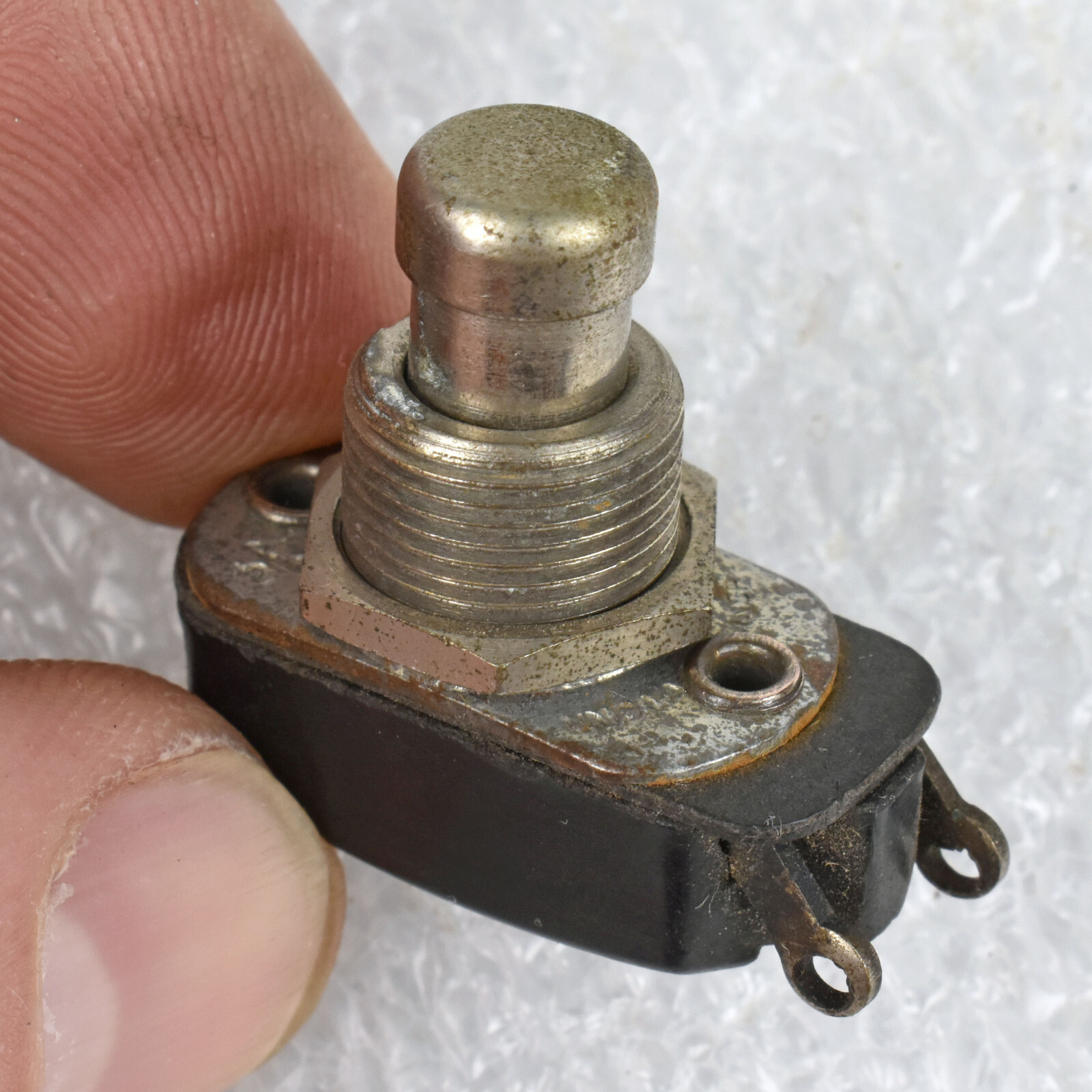 Vintage T&M Co Bakelite Momentary Push Button Electric Switch No. 16 3A-125V USA