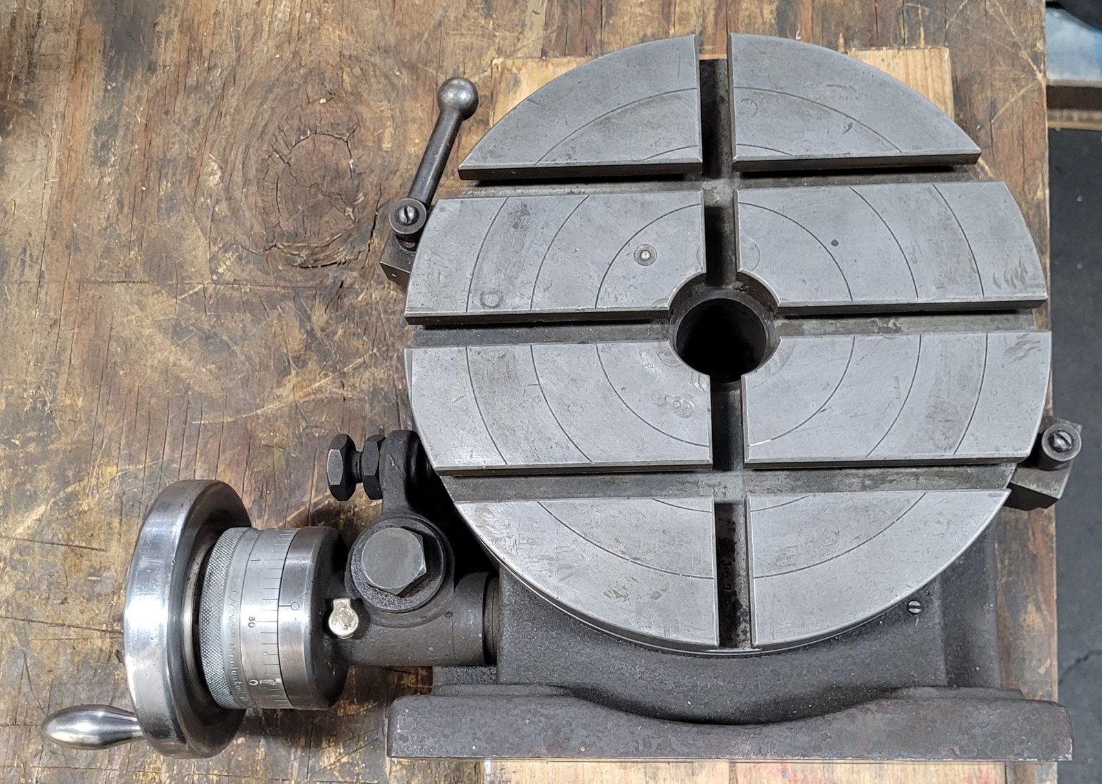 Yamatokoki Horizontal / Vertical Rotary Table - 10"