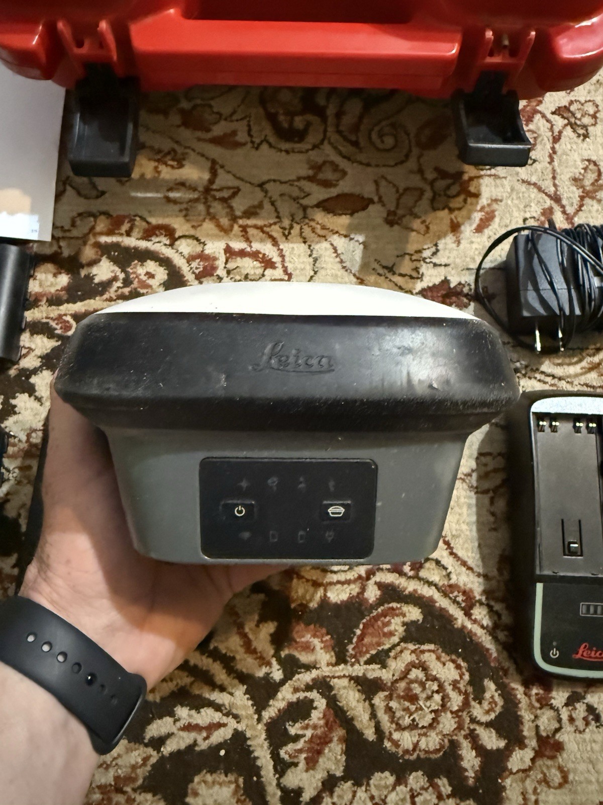 Leica GS18 I - GNSS RTK Rover - Visual Positioning - Tilt Compensation - i Image