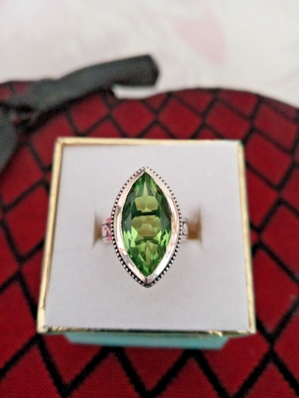 Artisan Crafted Chartreuse Quartz Solitaire Ring in Sterling 9 cts Sz 6