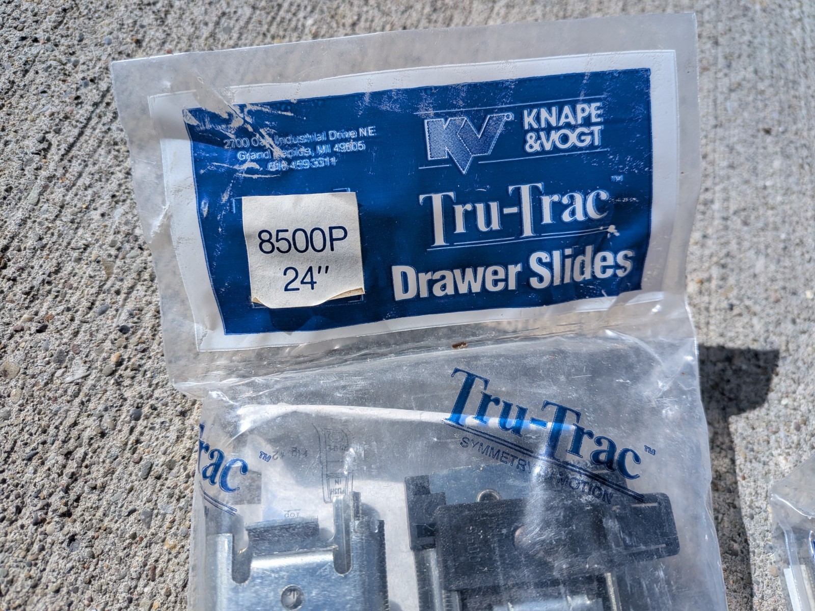 Knape & Vogt 8500P 24" Drawer Slides (5 sets)