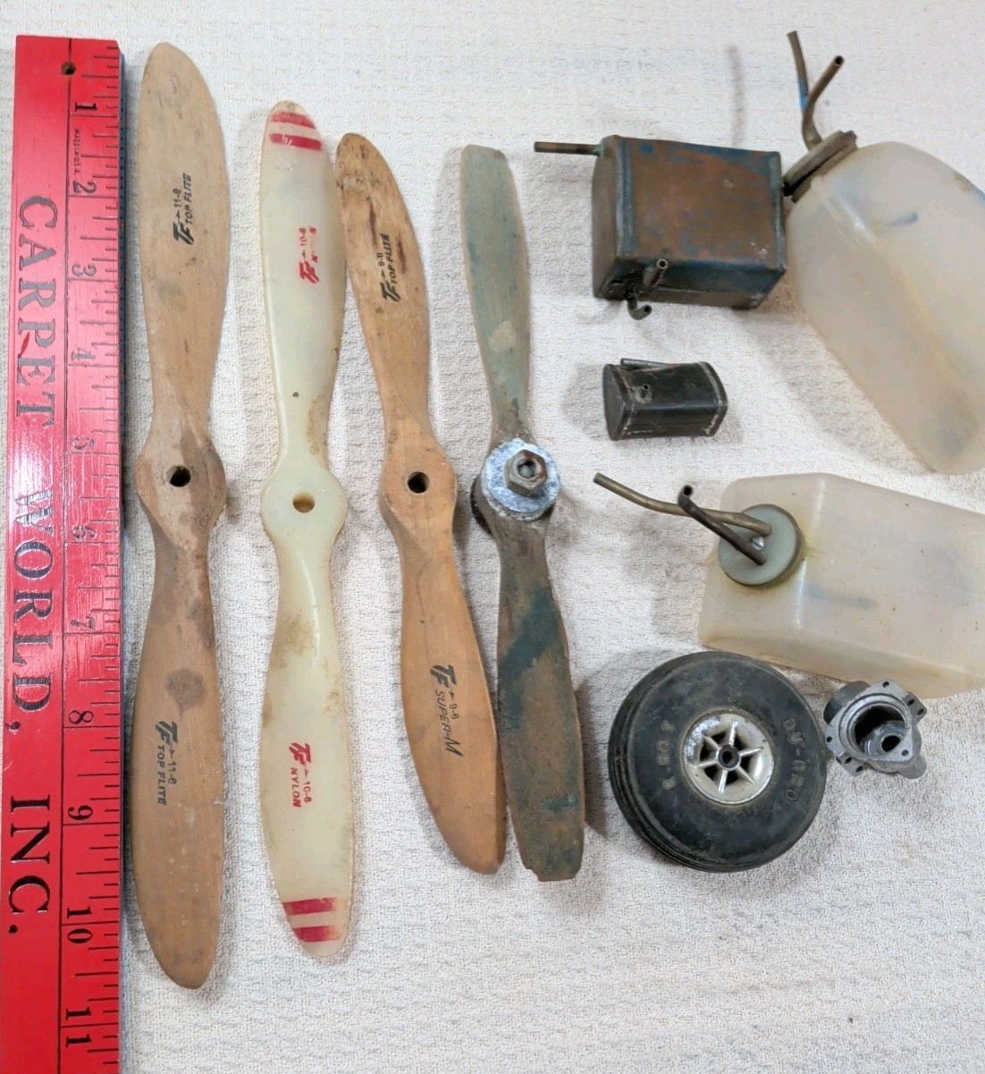 Lot of R/C Model Airplane Gas Tanks, Tire, Propellers Parts Lot Top Flight