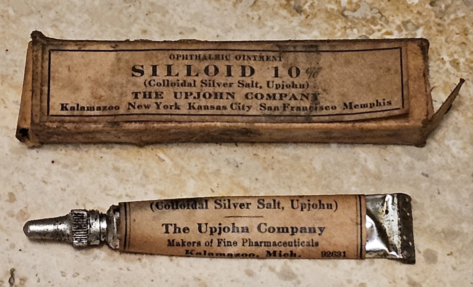Antique Ophthalmic Ointment Silloid 10% By The Upjohn Co. ~ Collectible & Rare!