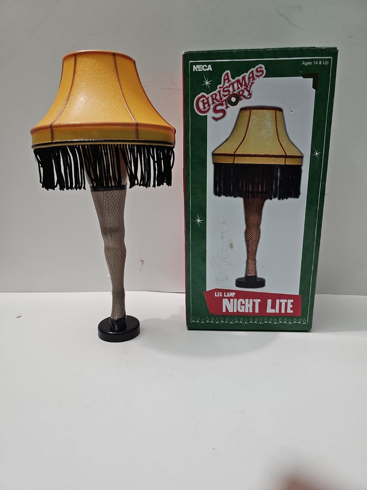 A Christmas Story Leg Lamp Night Light NIB