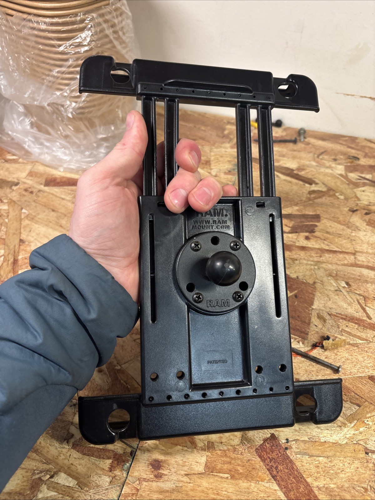 RAM Mounts RAM-HOL-TAB12U Tab-Tite Universal Spring Loaded Tablet Holder