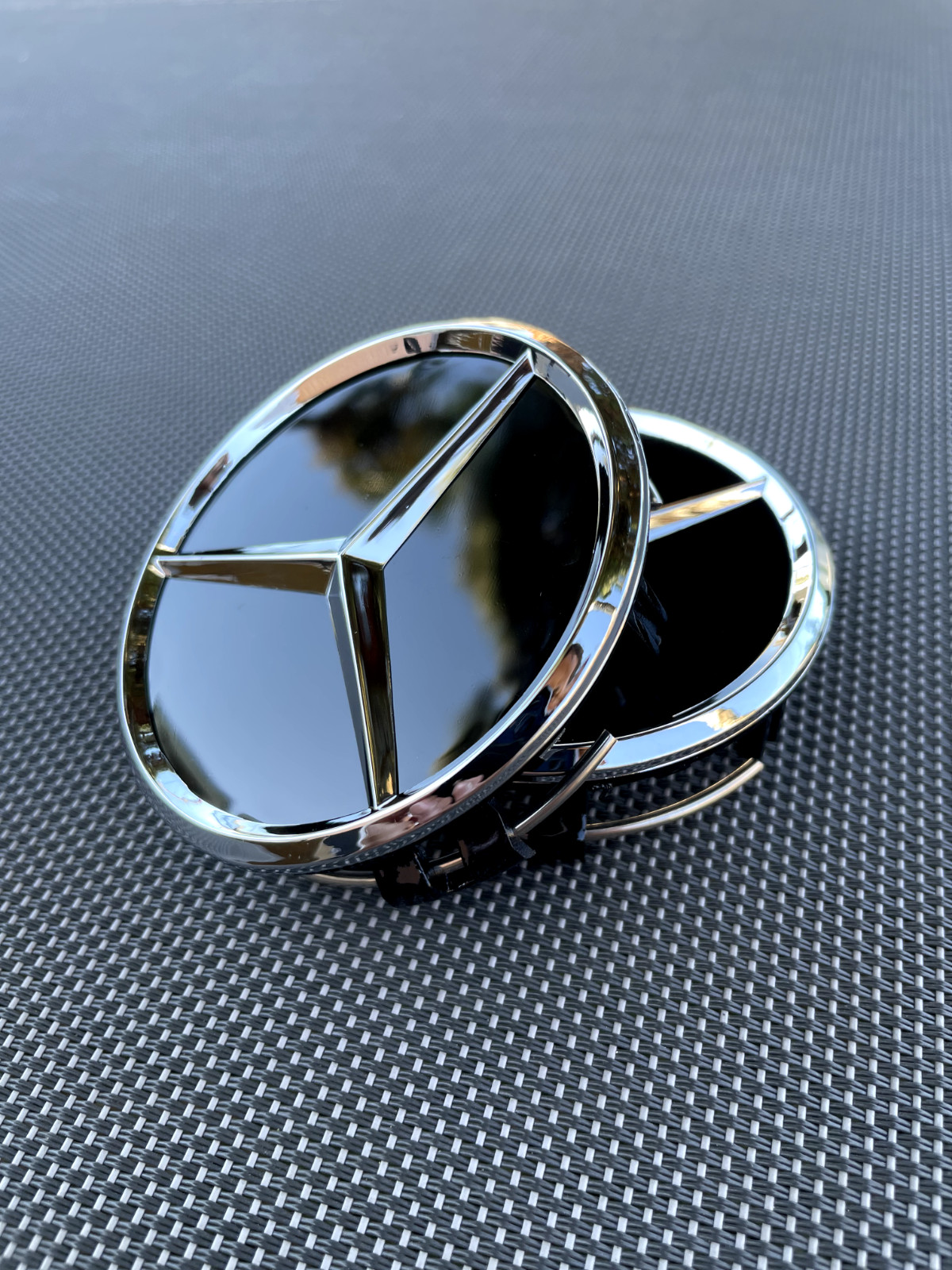MERCEDES BENZ SET OF 4 BLACK 75 mm/2.95in Wheel Center Caps Fits Most Models
