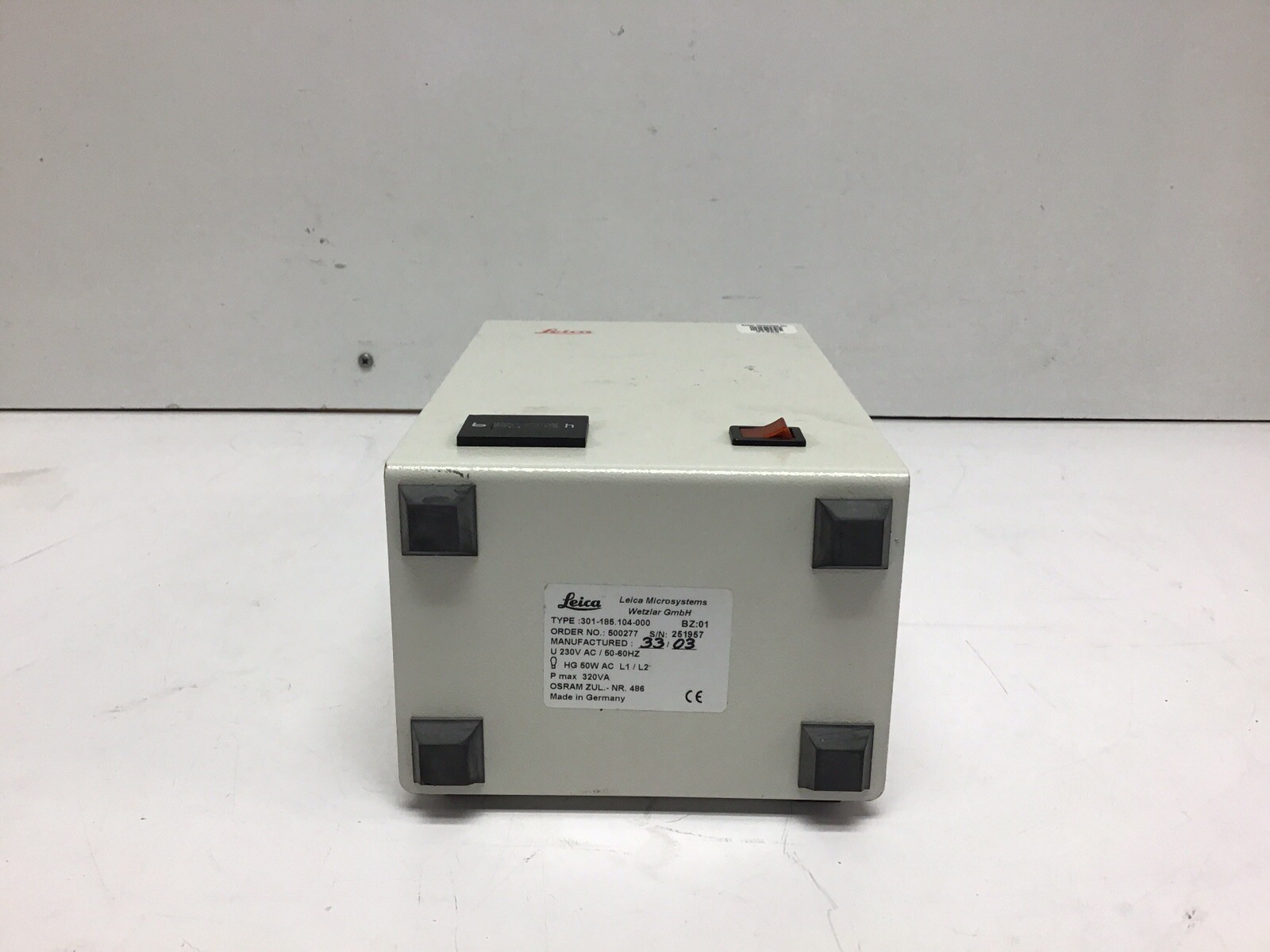 Leica Leitz 301-185.104-000 Microscope Light Source Power Supply