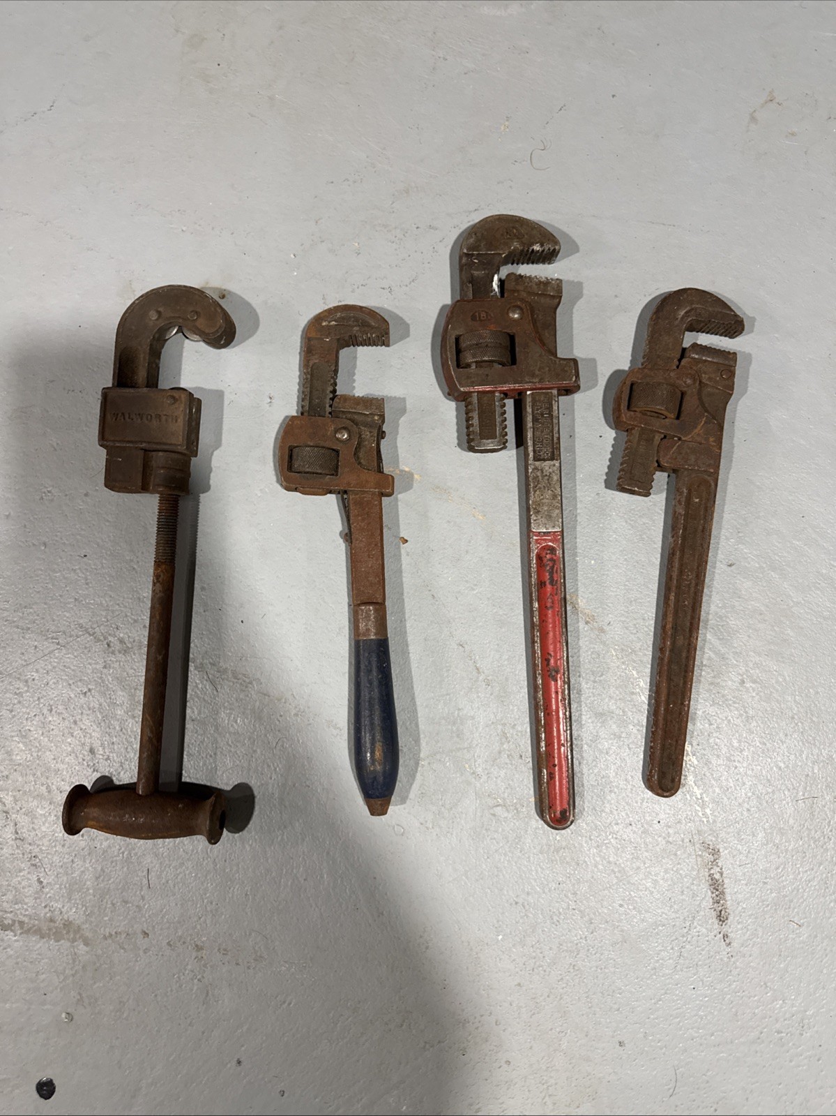 Antique Pipe Wrenches Qty 3 And 1 Cutter