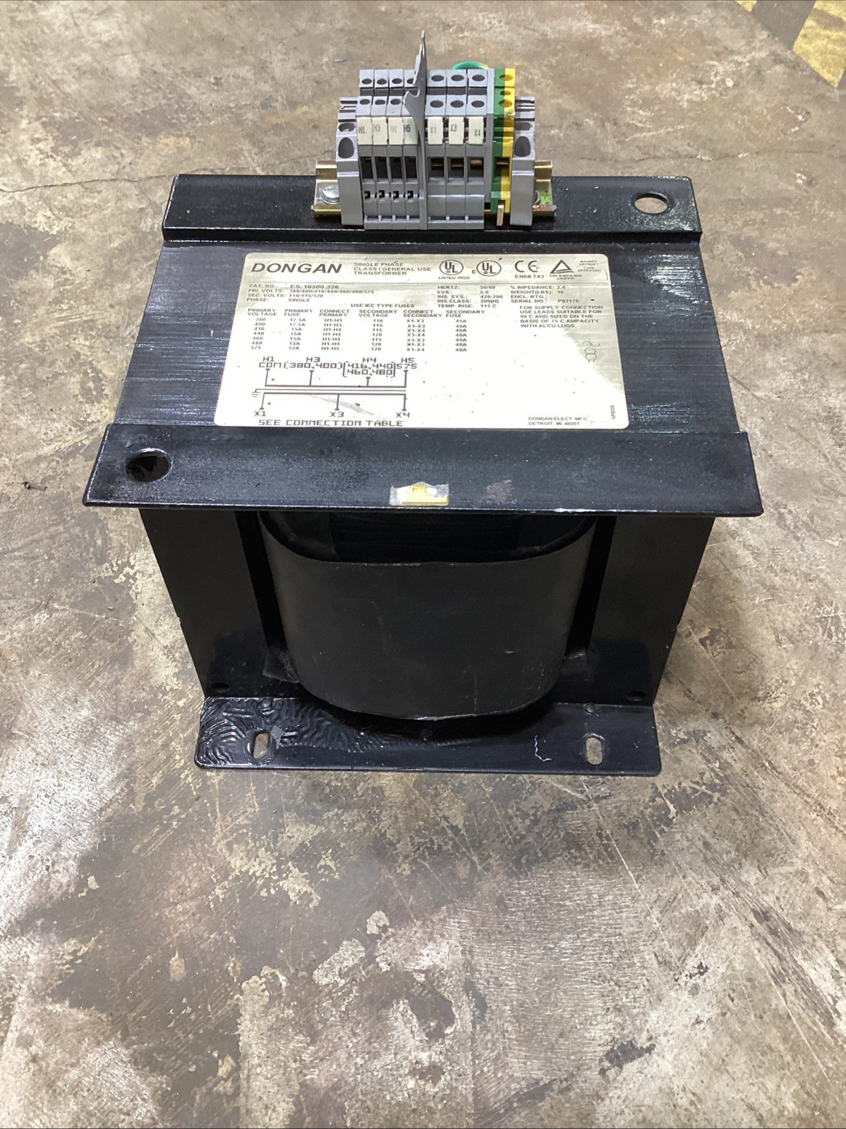 Dongan ES-10300.326 Single Phase Class I Transformer