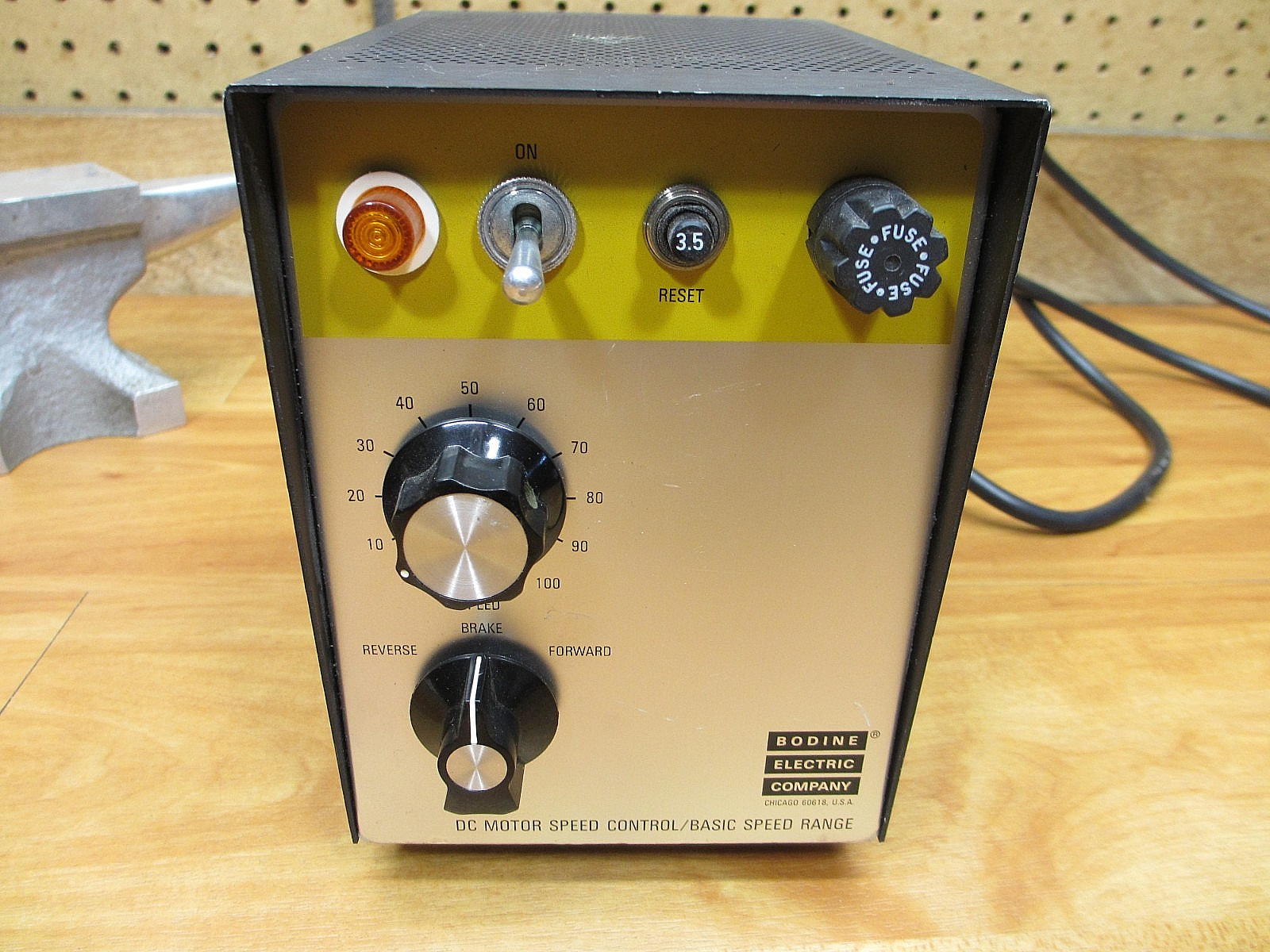 Bodine ASH-400 *POWERS UP USED* DC Motor Speed Control