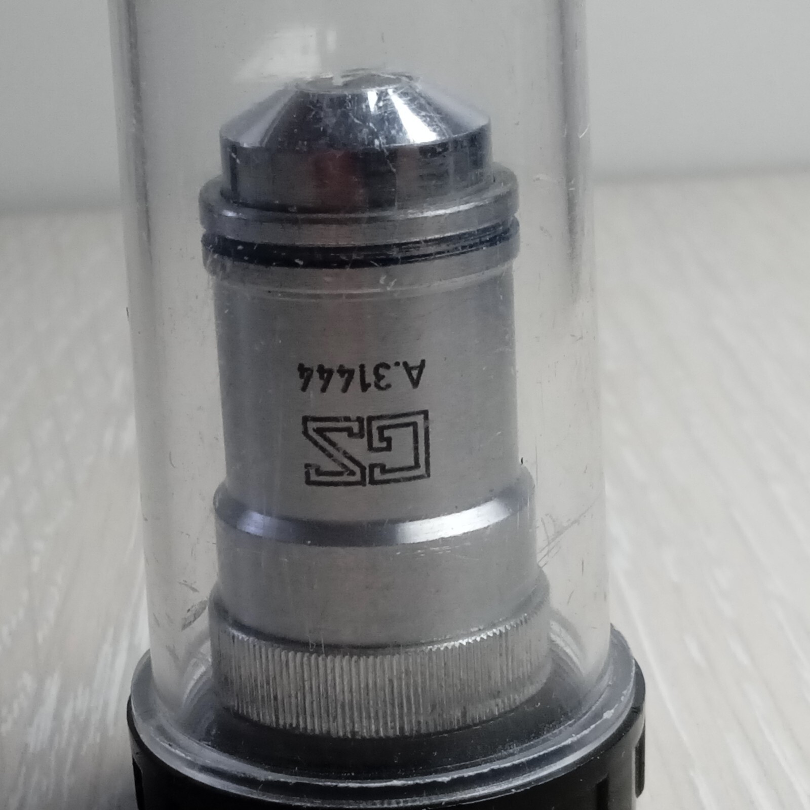 MICROSCOPE OBJECTIVE 10/0.28 PH1 160/0.16 GZ   #0186