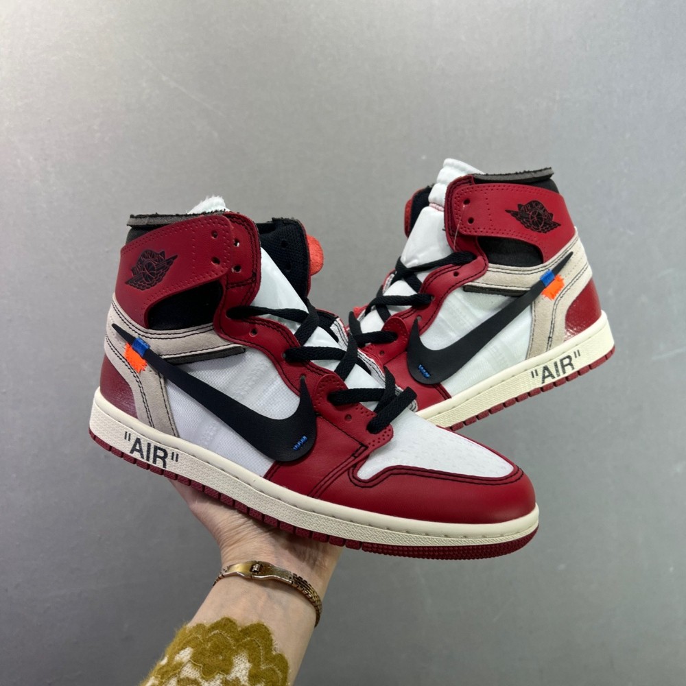 AA3834-101 Off-White × AJ1 Retro High The Ten Chicago