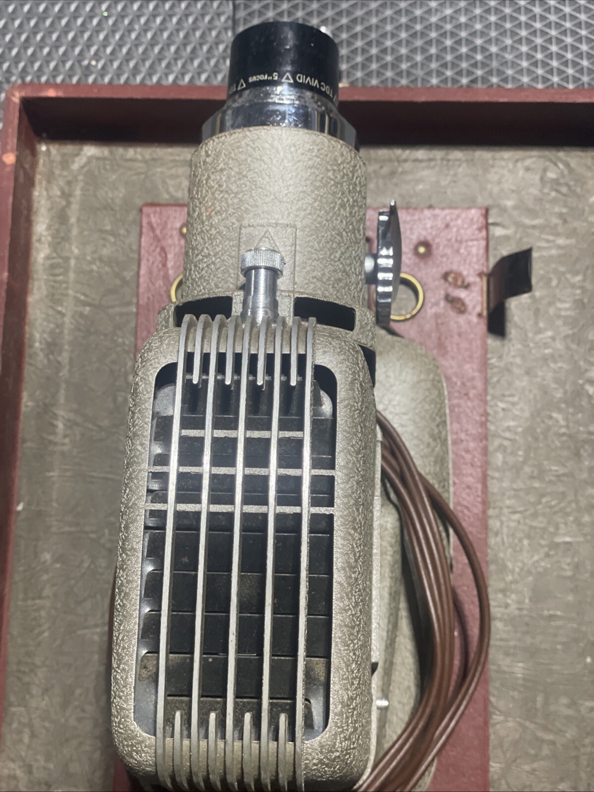 TDC Vivid “Selectron” Slide Projector. Excellent Cond. for 1950’s Era.