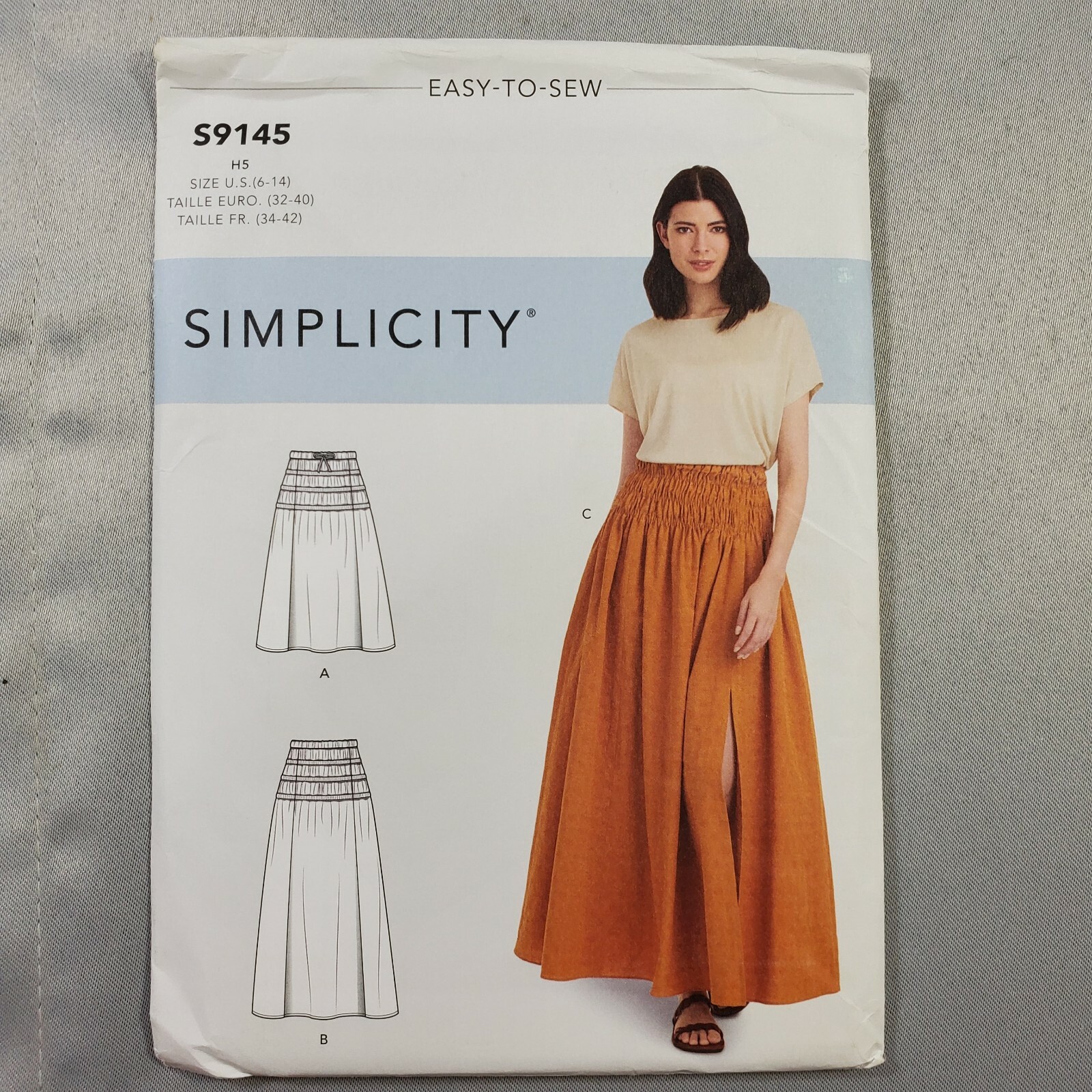 Simplicity Pattern S9145 Womens Skirt Smocked Elastic Waist 6 8 10 12 14 Uncut