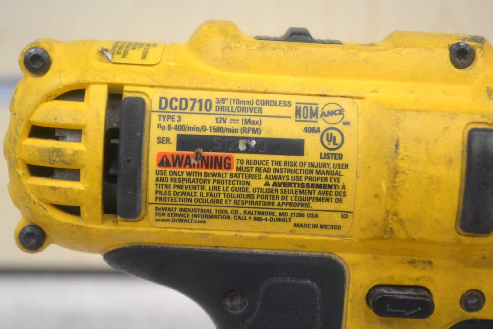 DeWALT 12V 3/8" Cordless Drill/Driver DCD710 *Pre-owned* FREE SHIPPING