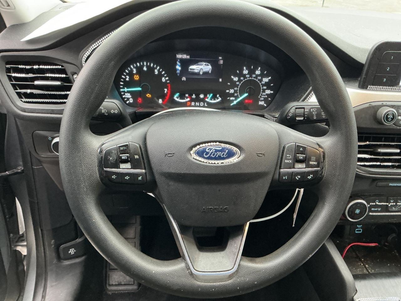 ESCAPE 2021 Glove Box 4924414