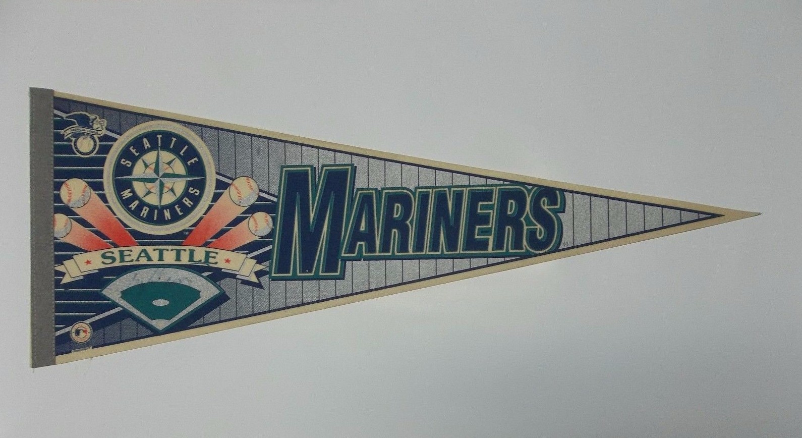 Seattle Mariners 1990"s WinCraft 12"x30" MLB Felt Pennant Without Pinholes