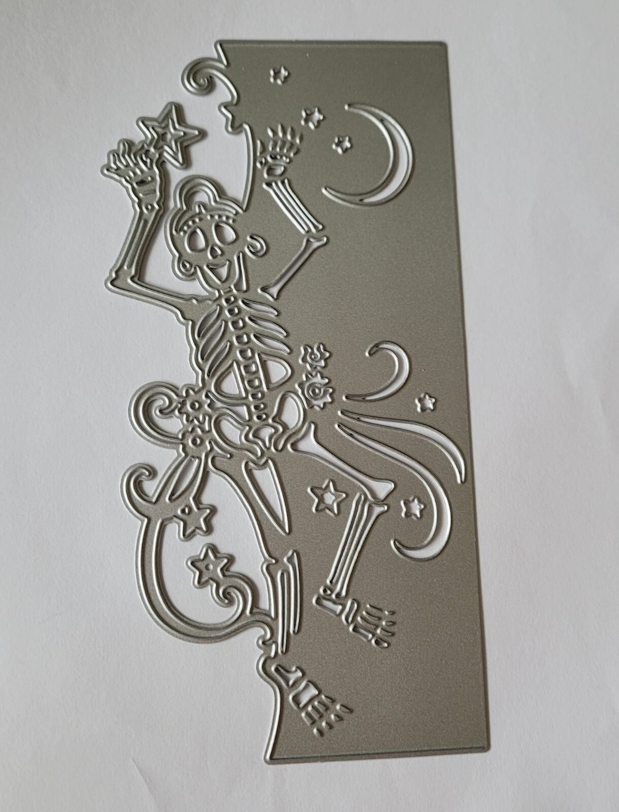 Skeleton Edge Border Card Frame Metal Cutting Die Halloween Cards Scrapbooking