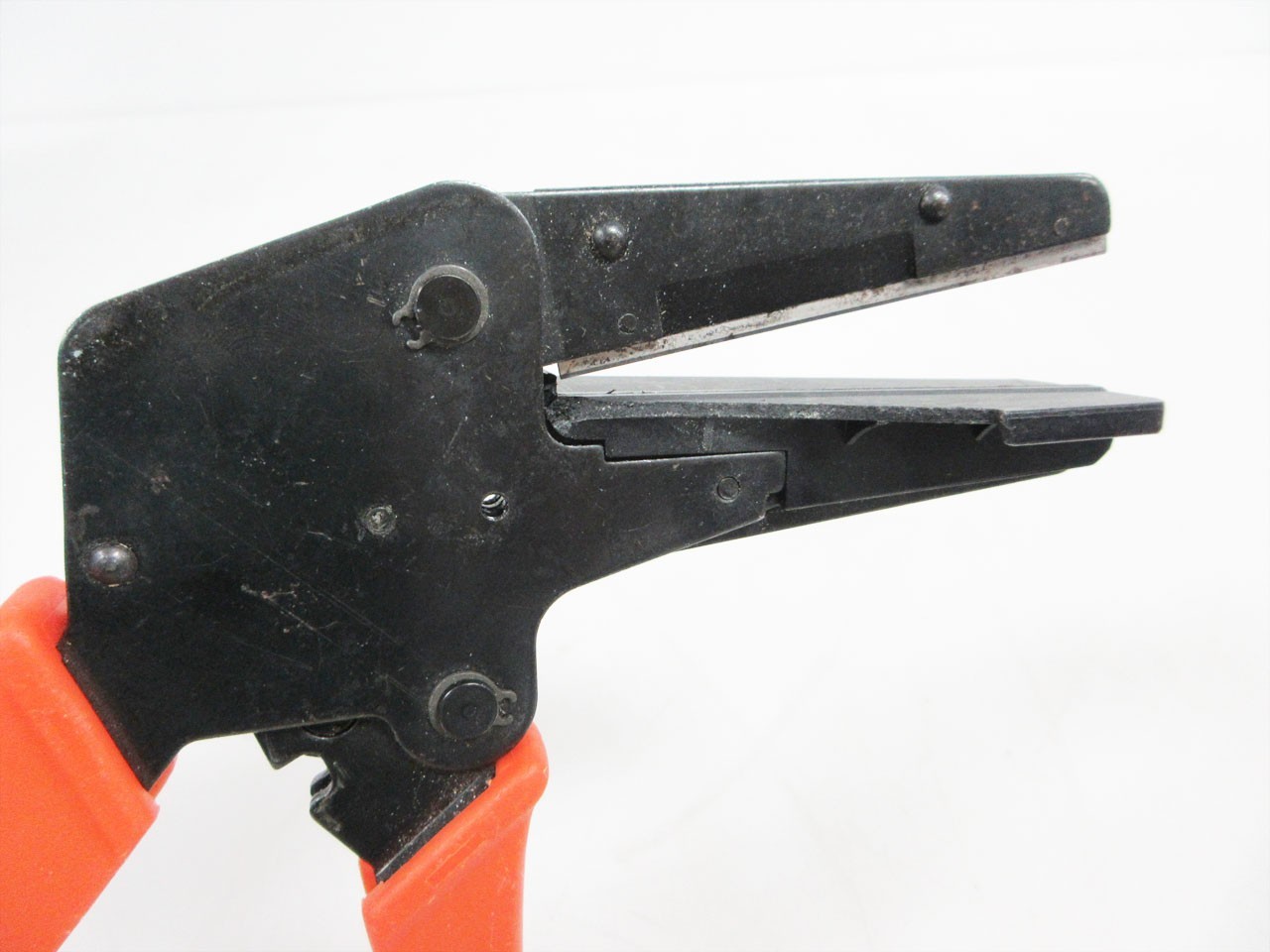 PALADIN STYLE PA1812 RIBBON CABLE CUTTER