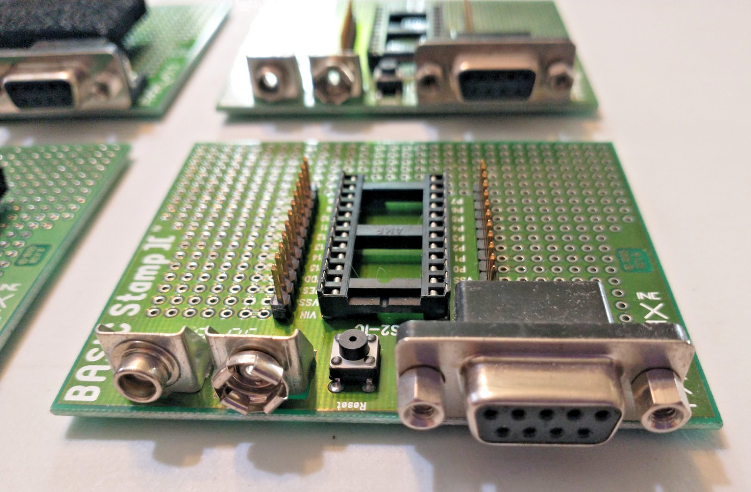 Parallax BASIC Stamp 2 Carrier/Solder Board BS2 Dev Board 9-Pin Serial (No CPU)