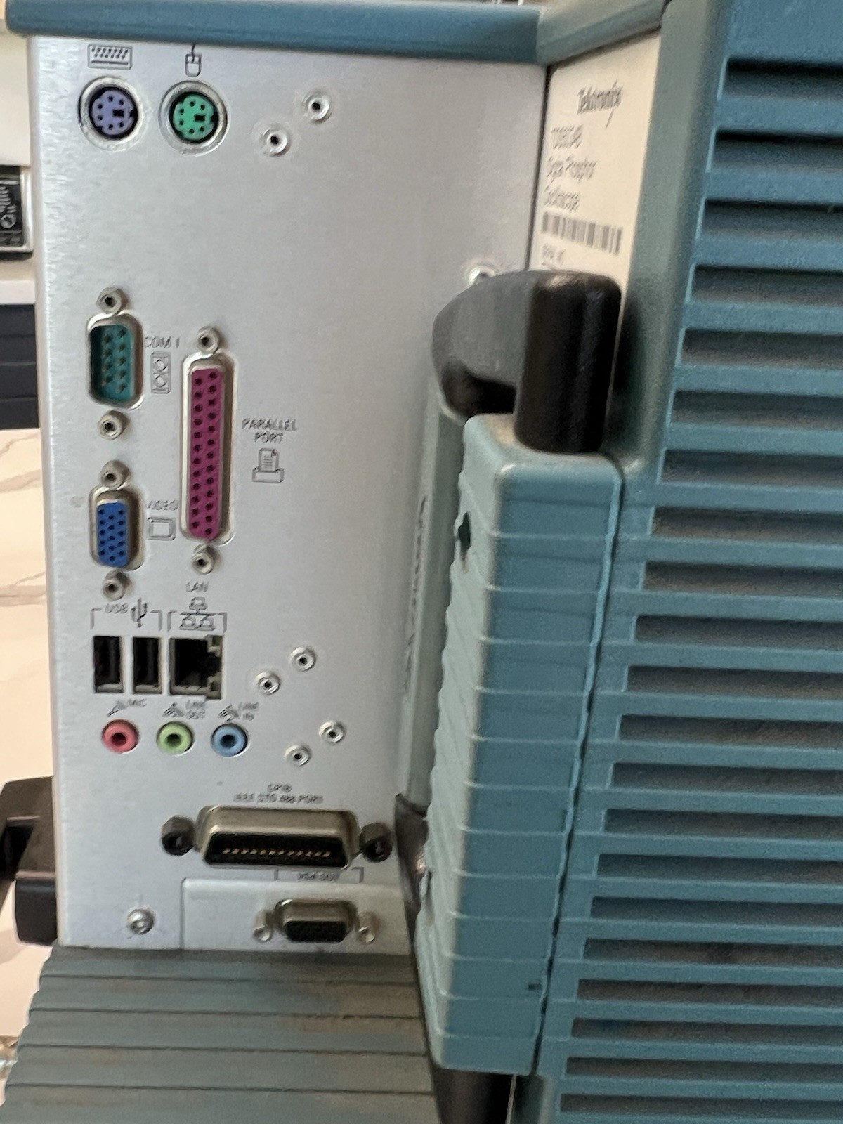 tektronix TDS5034B Digital phosphor Oscilloscope 350MHZ