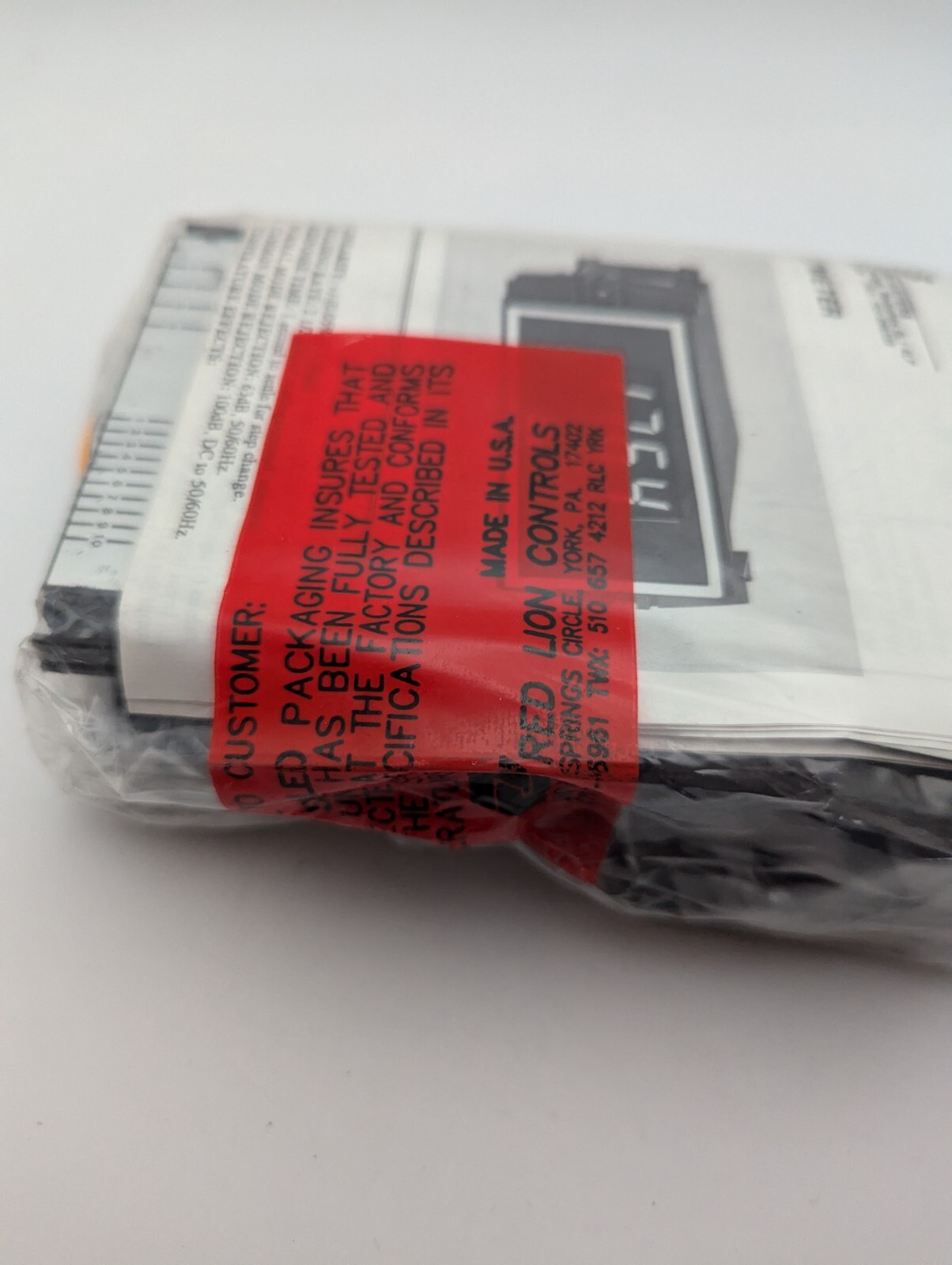 RED LION CONTROLS APLPV410 APOLLO PROCESS METER *Factory Sealed Unit.