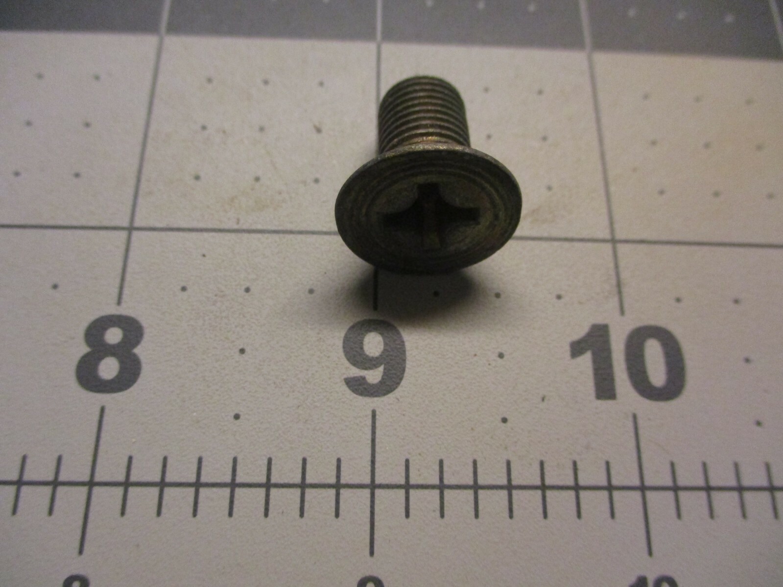 Case A42127 Screw A187740 3/8"-24 x 5/8"