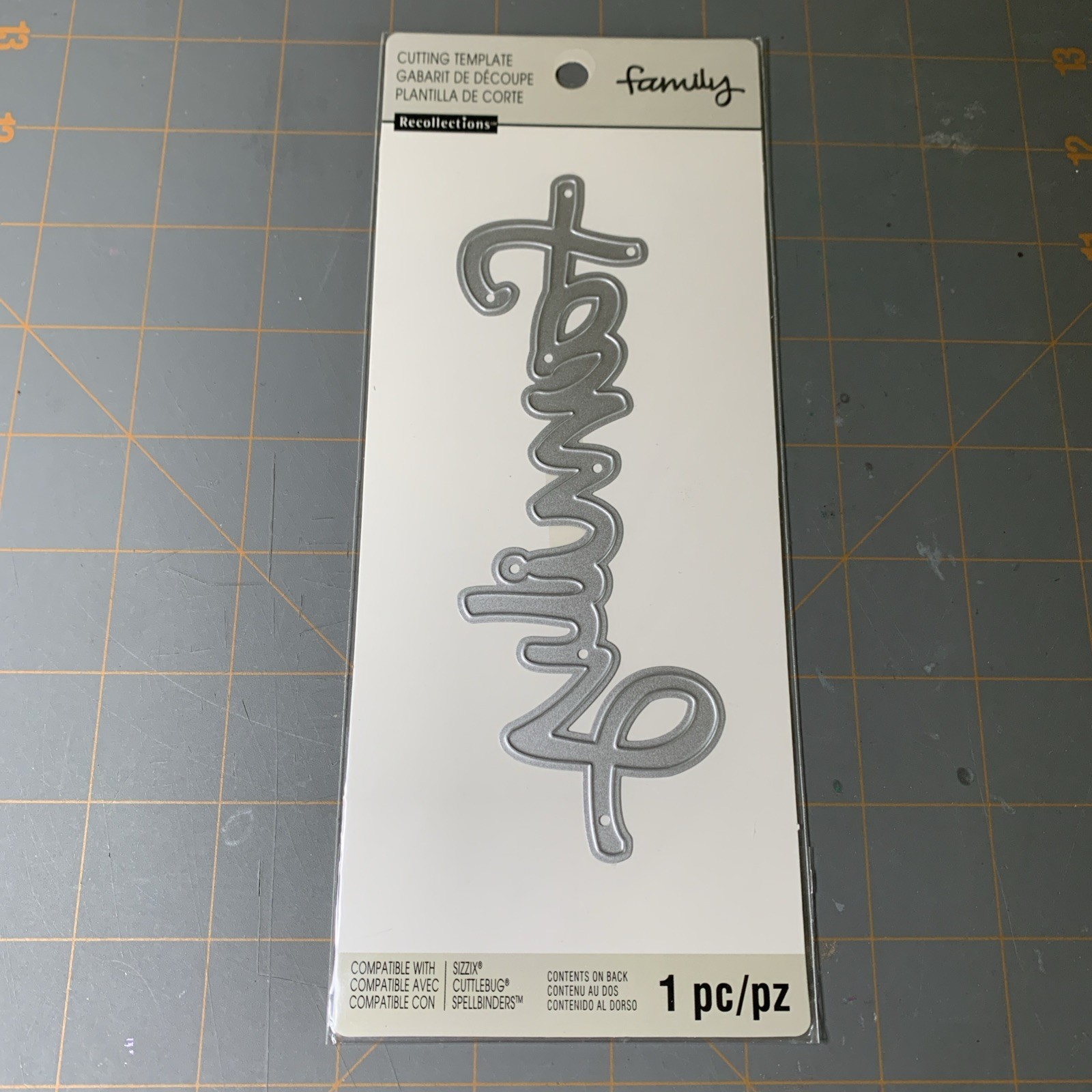 Recollections Cutting Template Family Cursive Sizzix Die Cut Craft