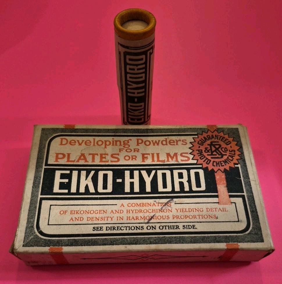 Antique Kodak Pyrogallic Acid Devleoping Powder  1 Tube Original Box