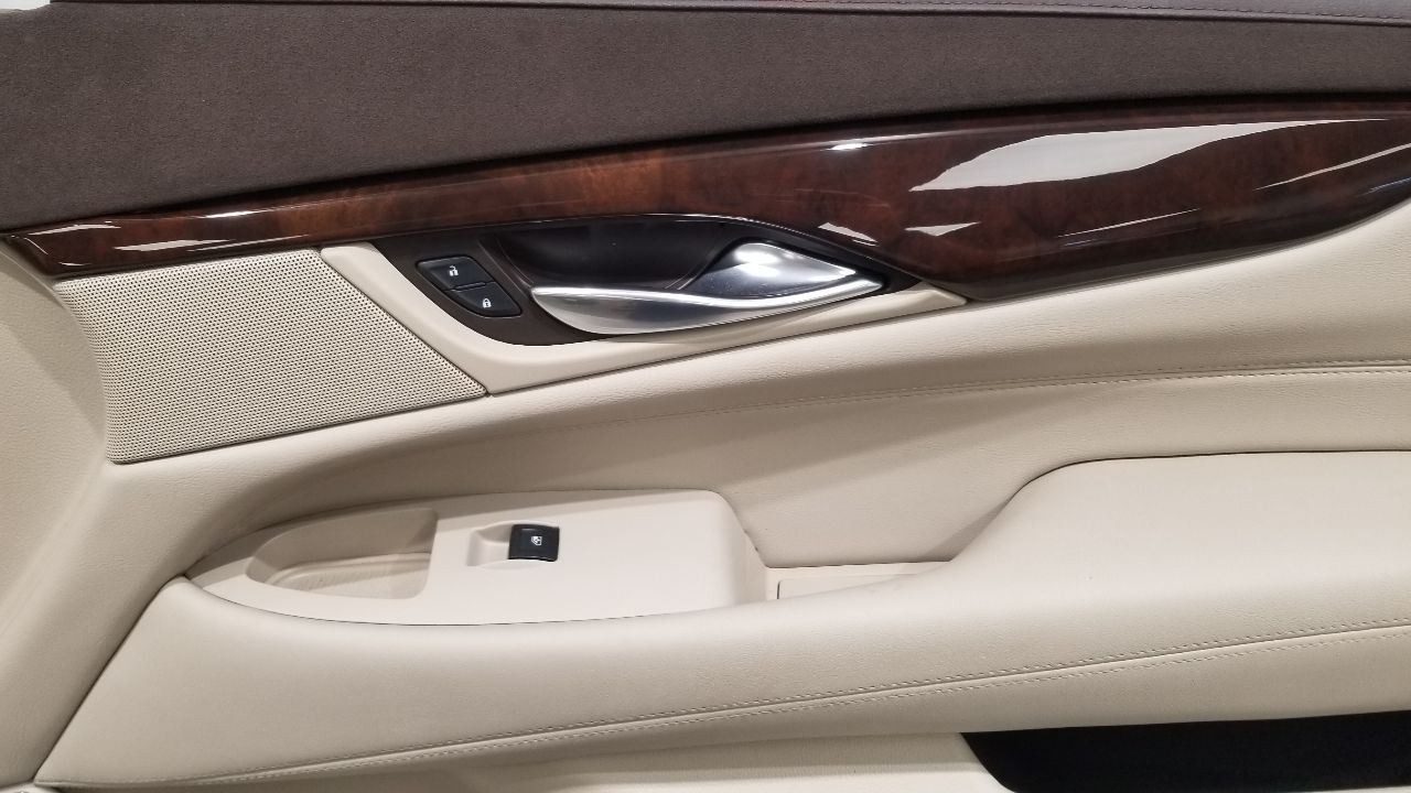 16 CADILLAC ESCALADE LUXURY INTERIOR DOOR TRIM PANEL FRONT RIGHT PASSENGER SHALE