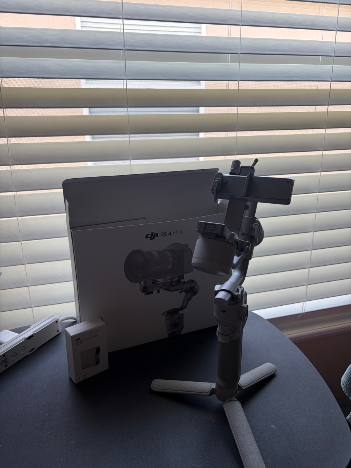 DJI RS4 Mini 3-Axis Gimbal Stabilizer