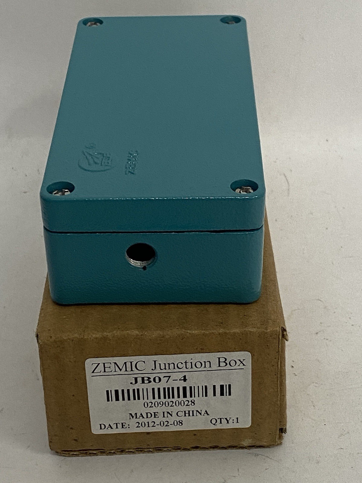 ZEMIC Junction Box JB07-4 NIB