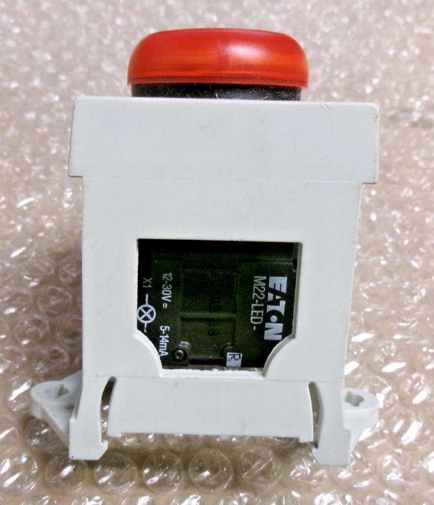 NEW Eaton M22-LED Indicating Pilot Light Illuminated LED Red