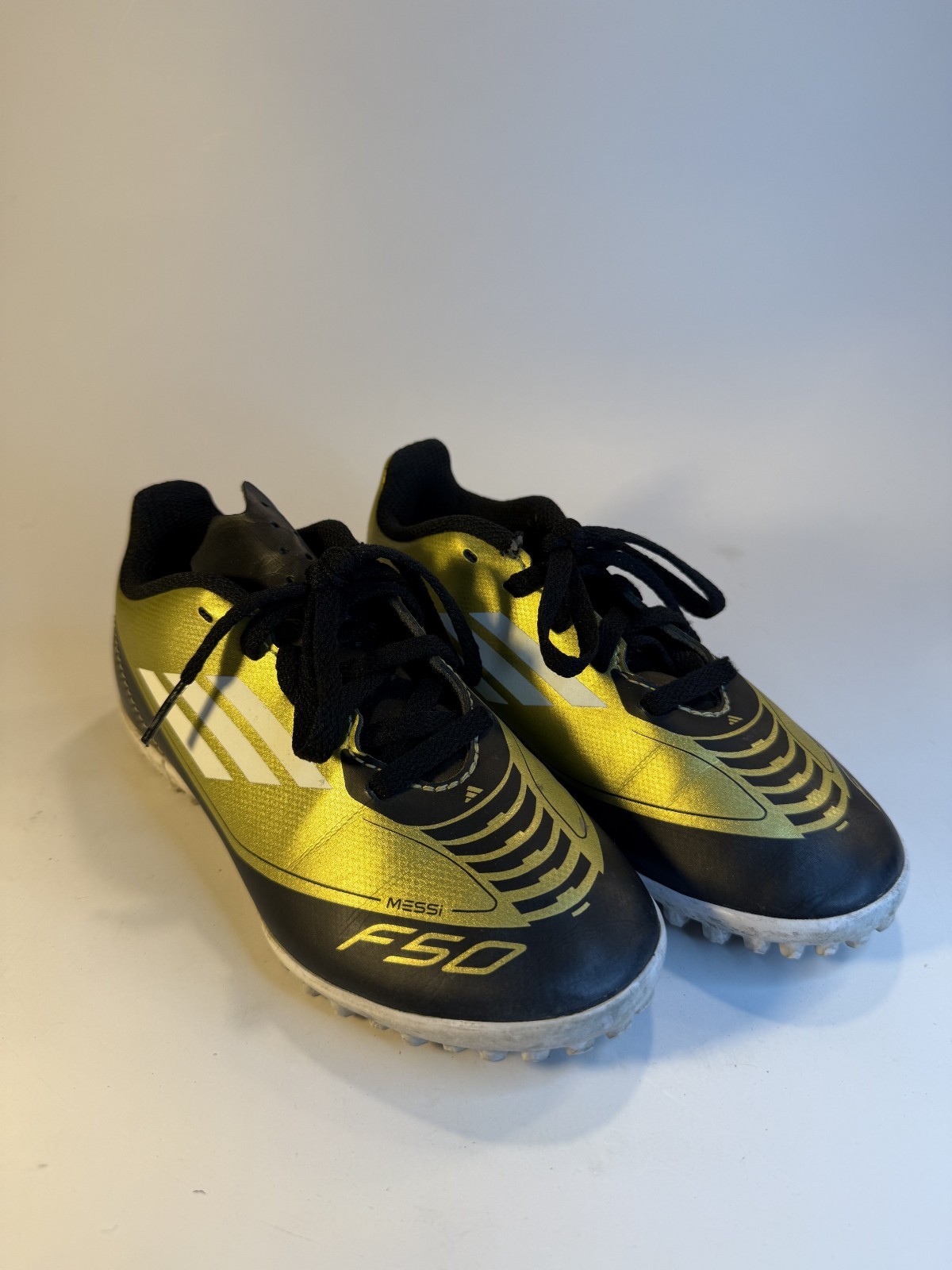 Soccer Shoes Adidas F50 Messi Turf Size 13K Kids Black and Gold