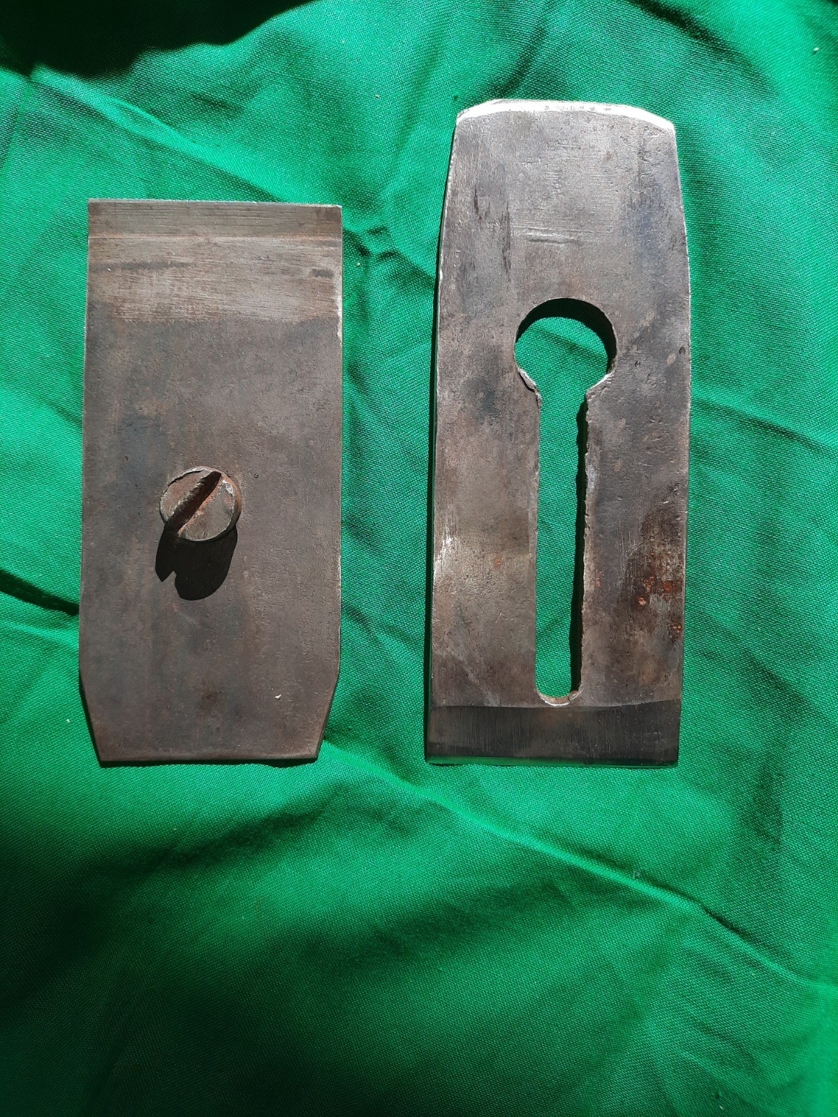9" Infill smoothing plane with T. Ibbotson iron.